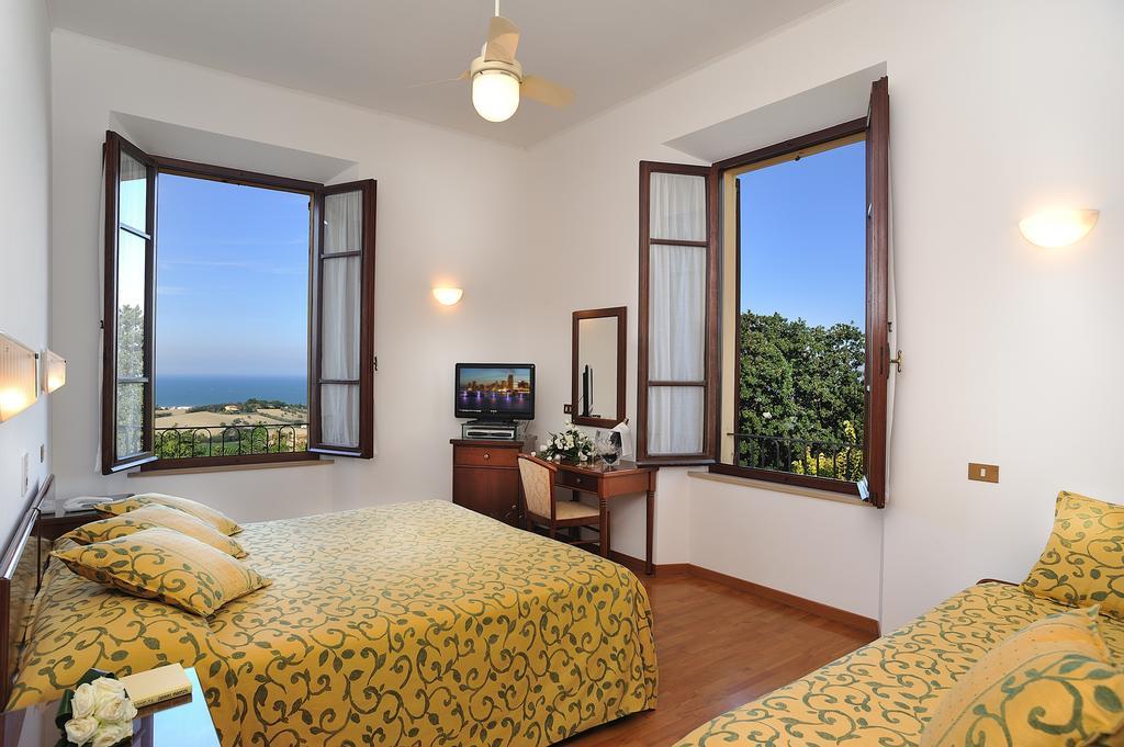 Hotel Bel Sit Senigallia Kamer foto