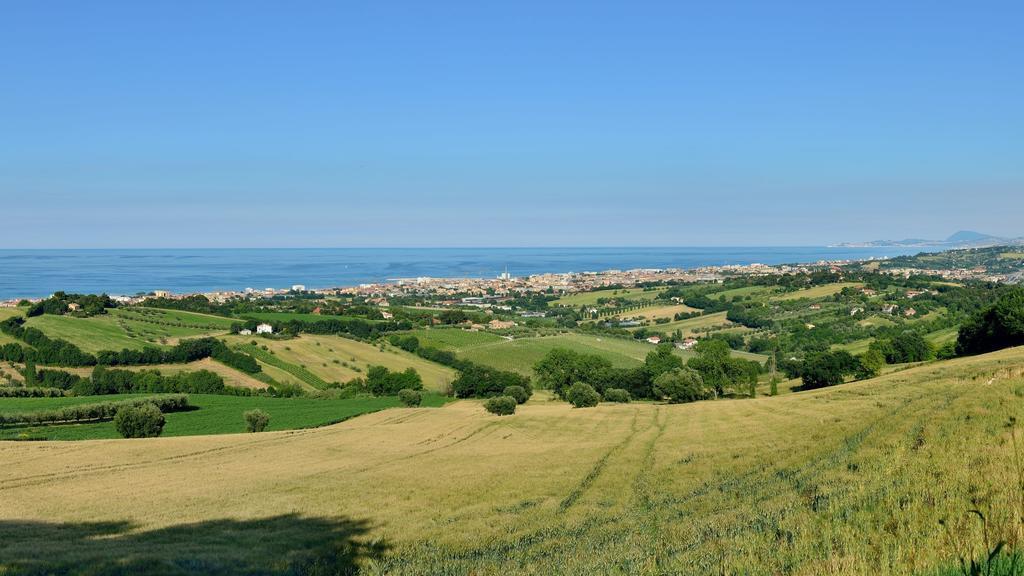 Hotel Bel Sit Senigallia Buitenkant foto