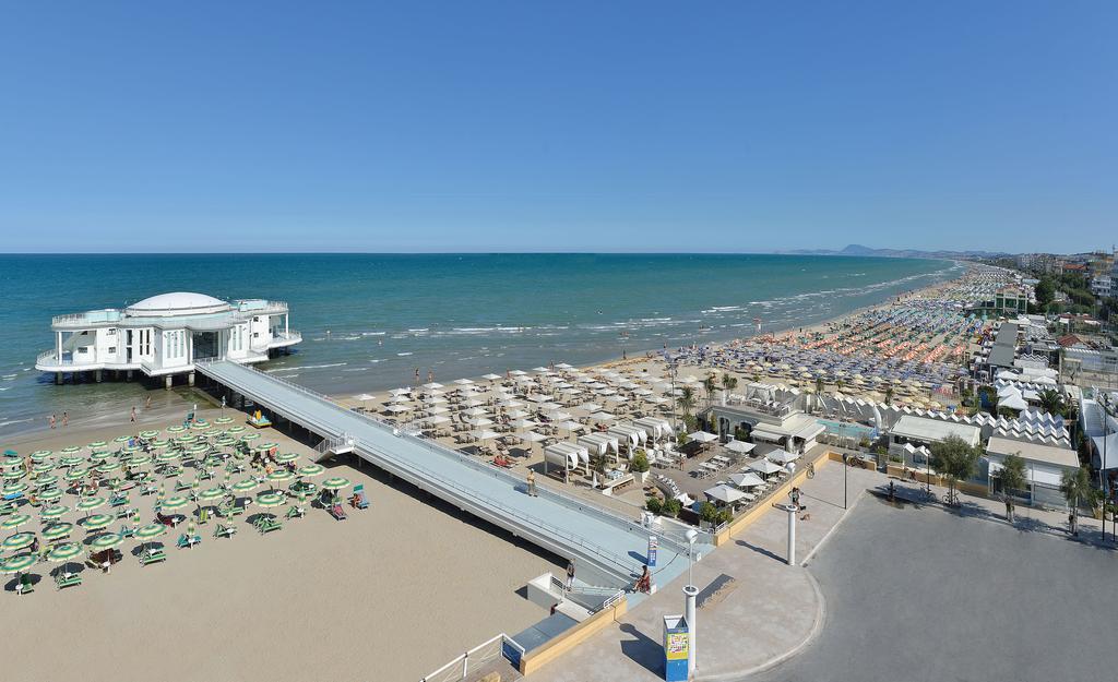Hotel Bel Sit Senigallia Buitenkant foto