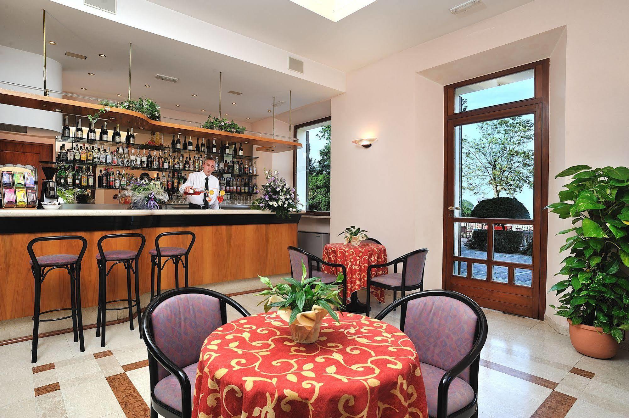 Hotel Bel Sit Senigallia Buitenkant foto